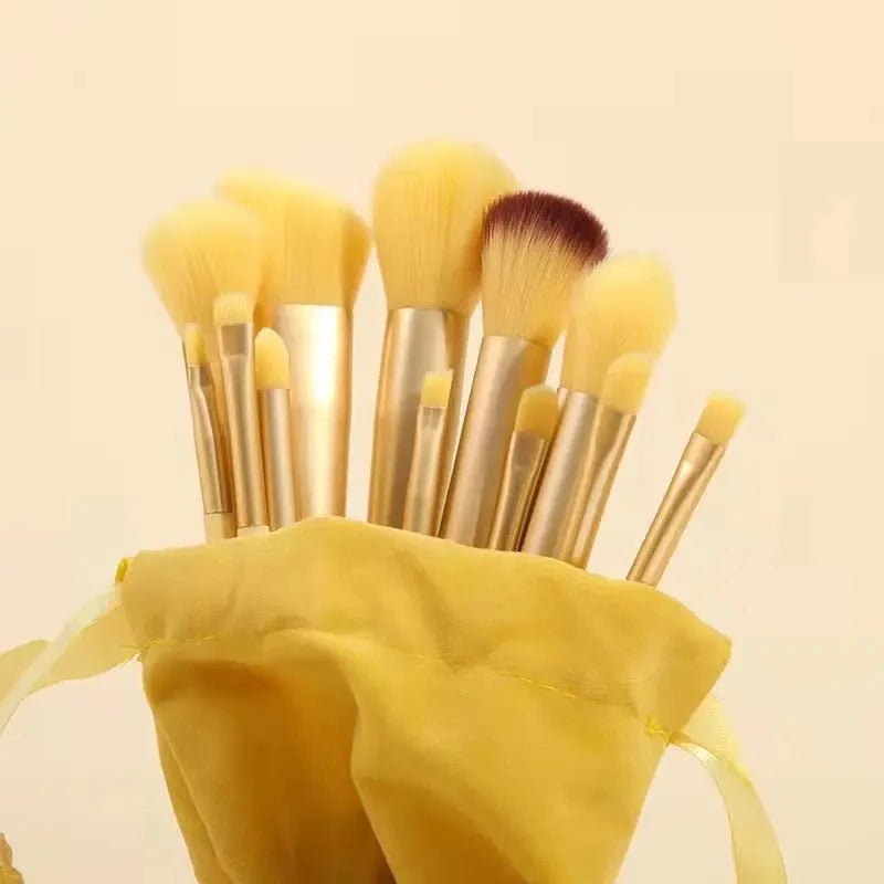 13-Piece Makeup Brush Set with Soft Bristles & Drawstring Storage Pouch - Web Luxes
